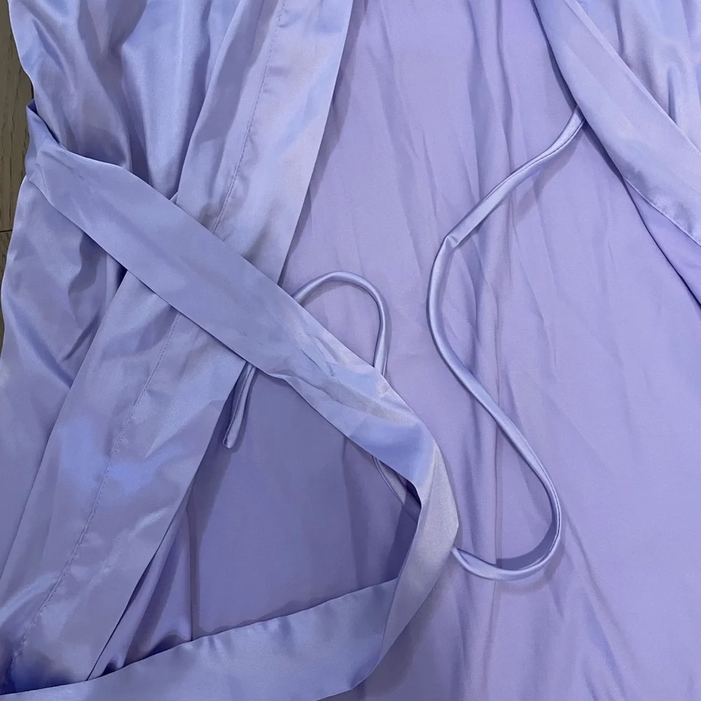 Satin Robe - Picture 4 of 4